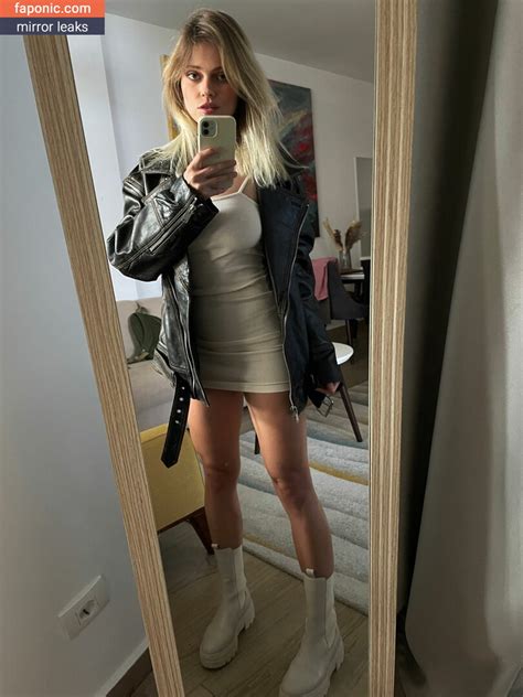 onlyfans violet2valid|violets.tv / violetvelutto Nude Leaks OnlyFans .